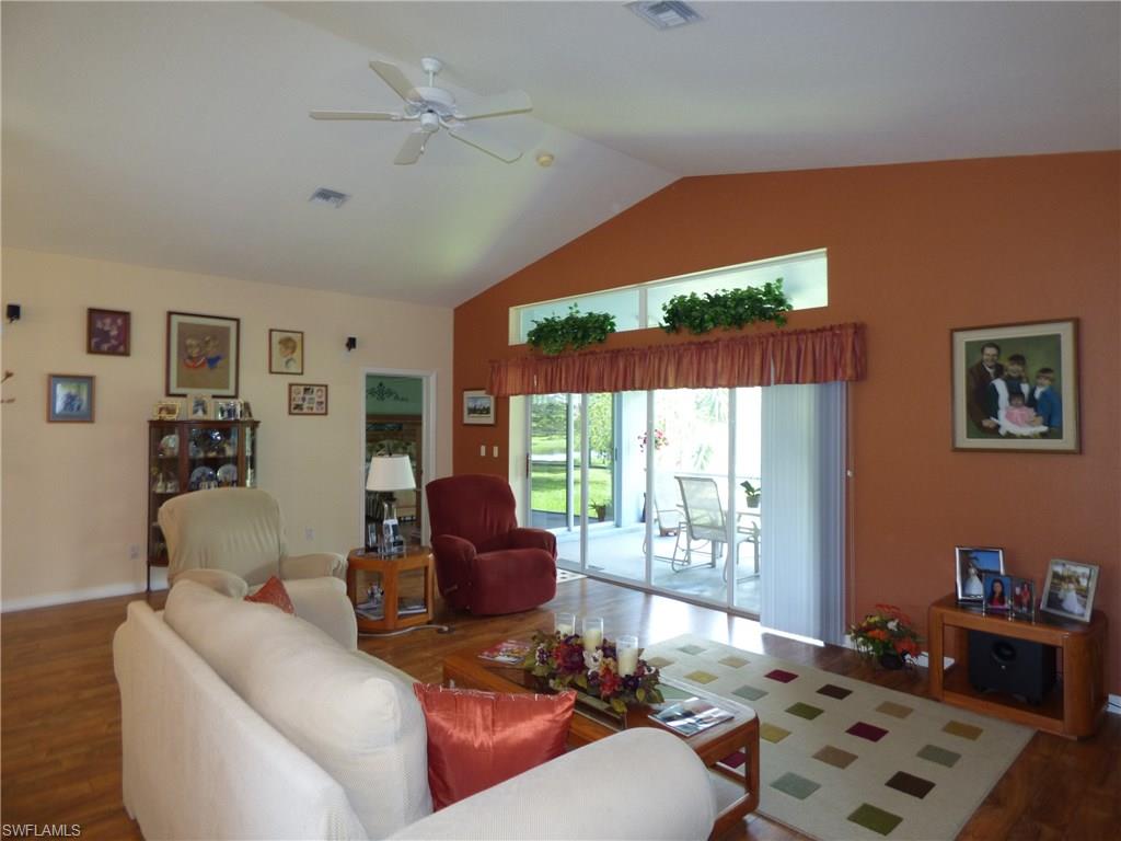 WELLINGTON - Residential