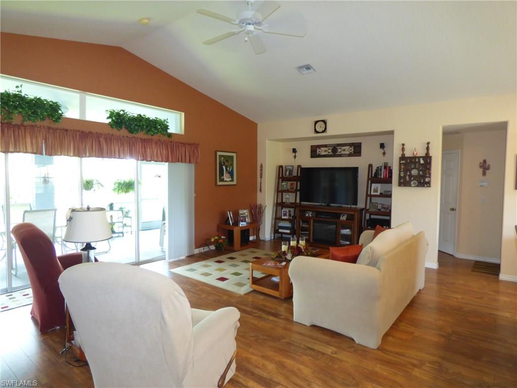 WELLINGTON - Residential