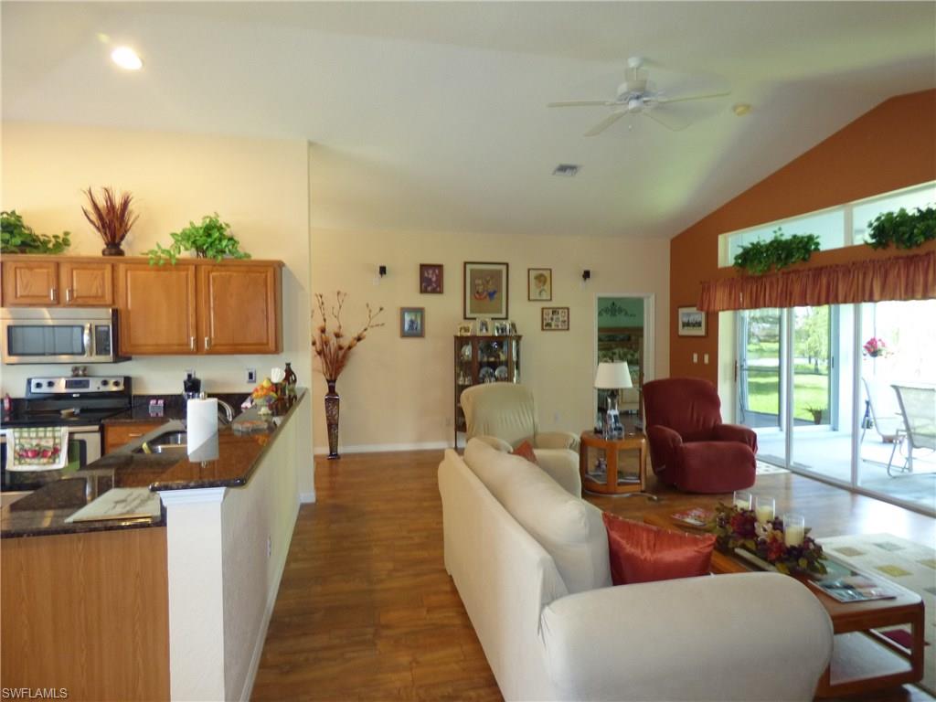 WELLINGTON - Residential