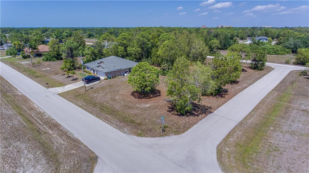 CAPE CORAL - Land