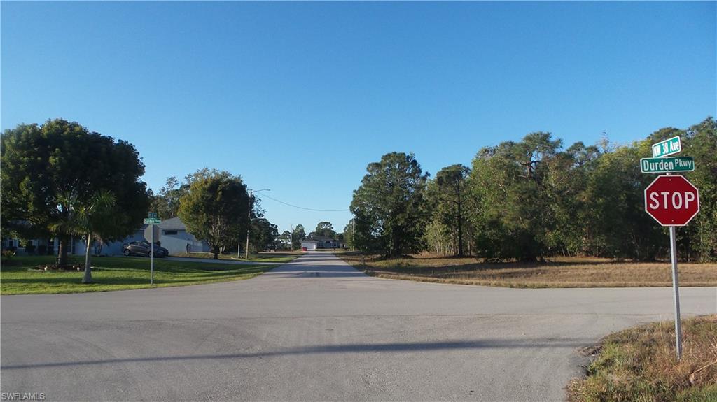 CAPE CORAL - Land