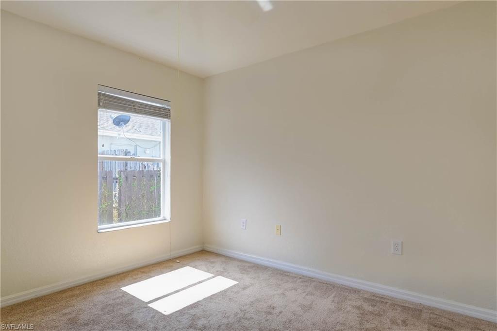 SAN CARLOS PARK - Residential