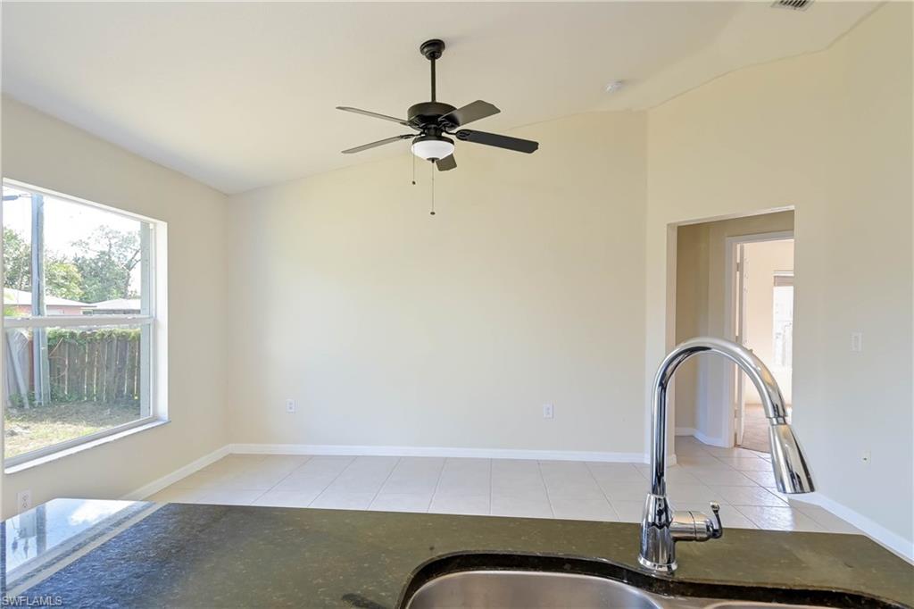 SAN CARLOS PARK - Residential