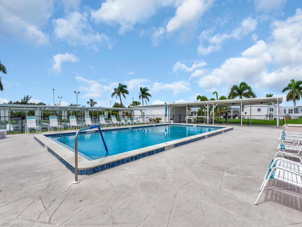 THUNDERBIRD MOBILE HOMES - Residential