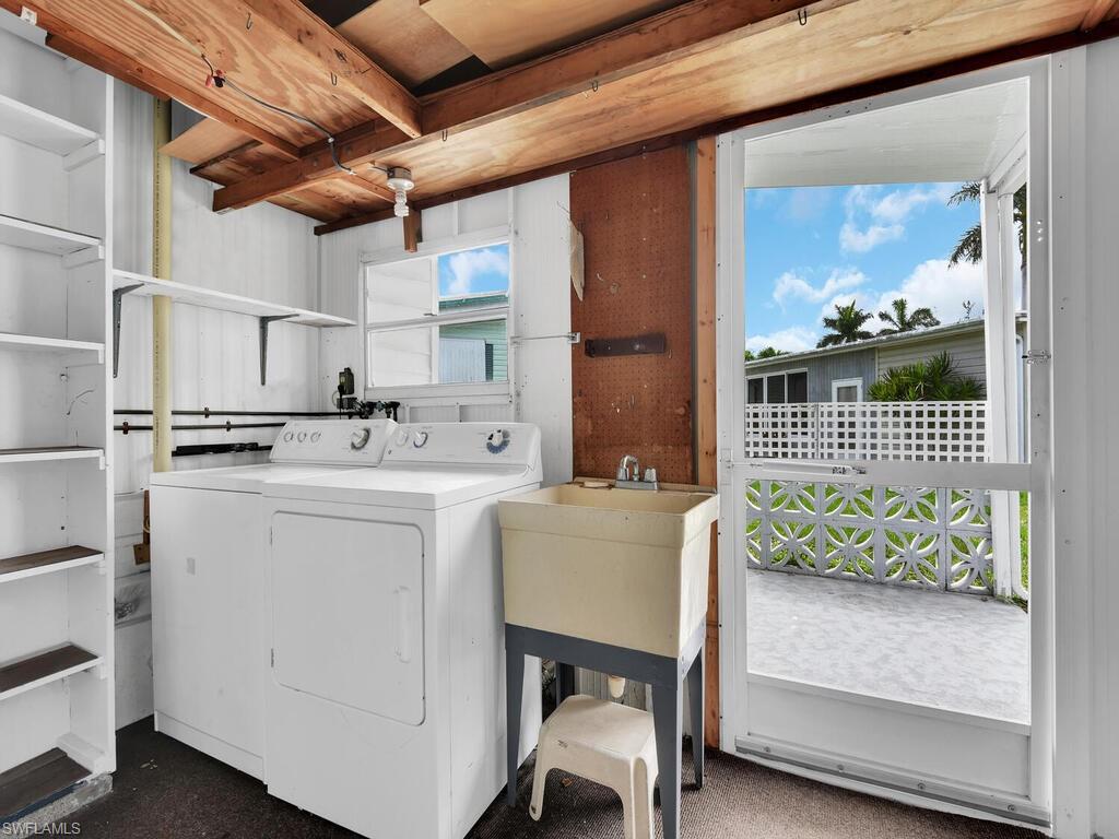 THUNDERBIRD MOBILE HOMES - Residential