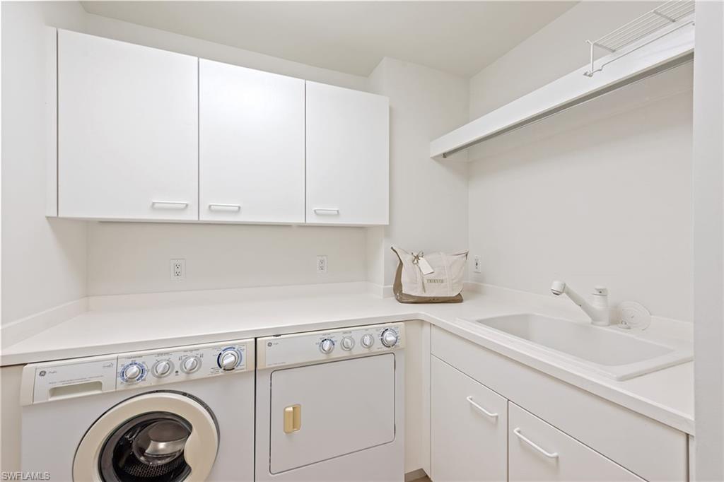 TRIESTE AT BAY COLONY - Residential