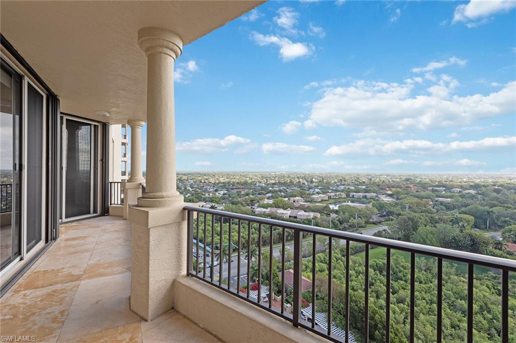 TRIESTE AT BAY COLONY - Residential