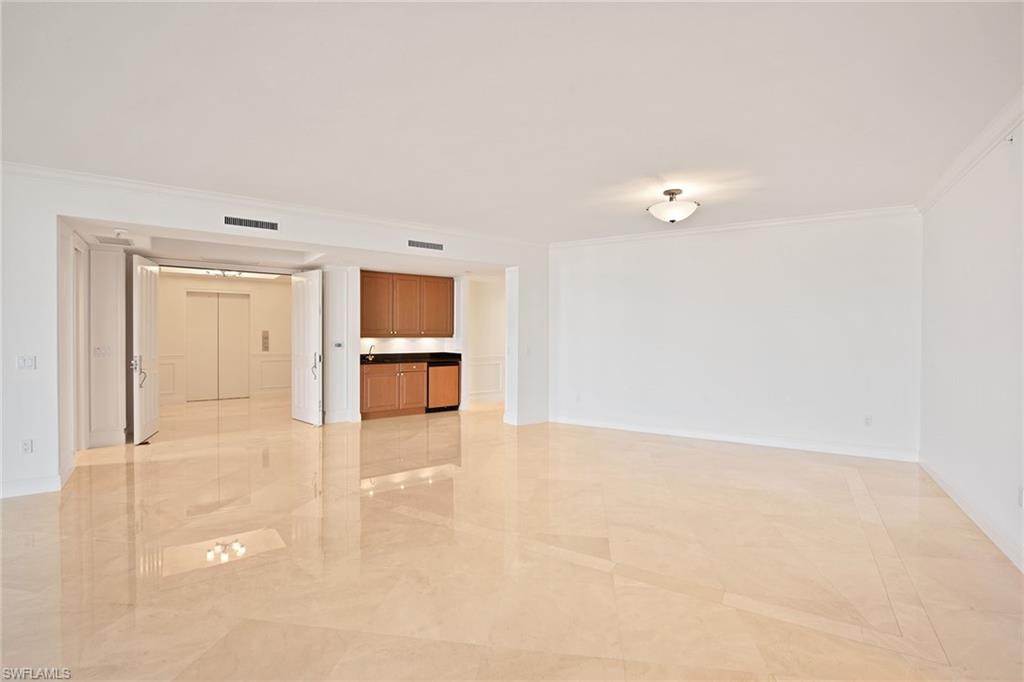 TRIESTE AT BAY COLONY - Residential