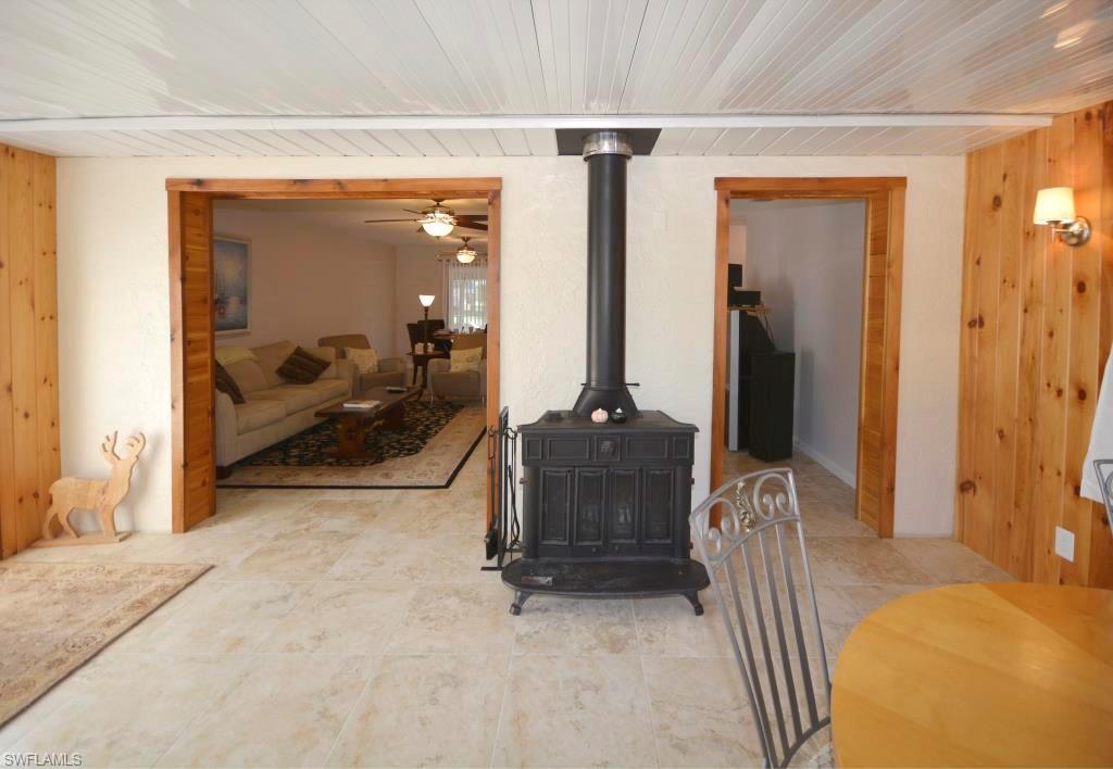 PINE ISLAND CENTER - Residential