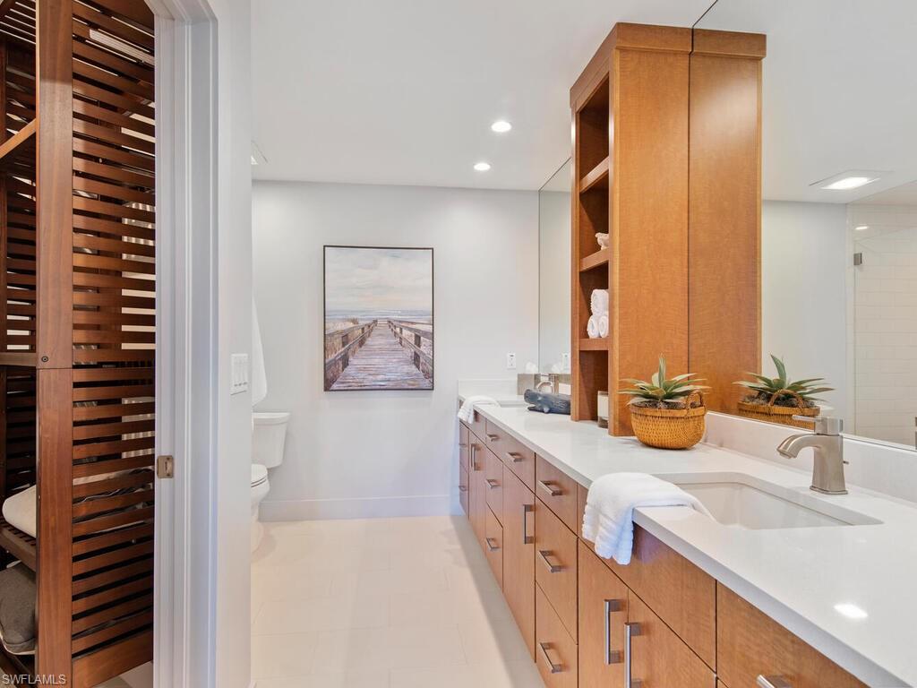 FAIRWAYS - Residential