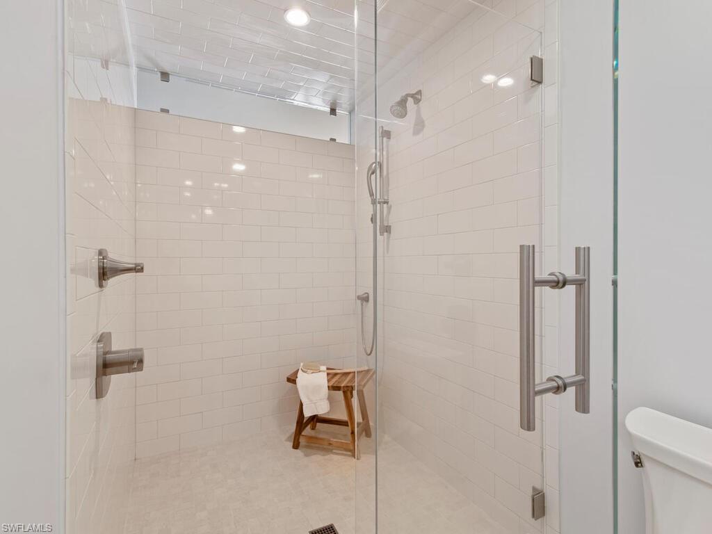 FAIRWAYS - Residential