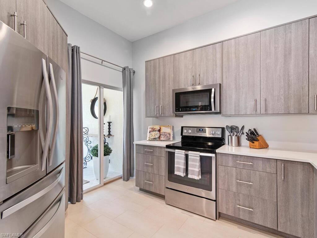 FAIRWAYS - Residential