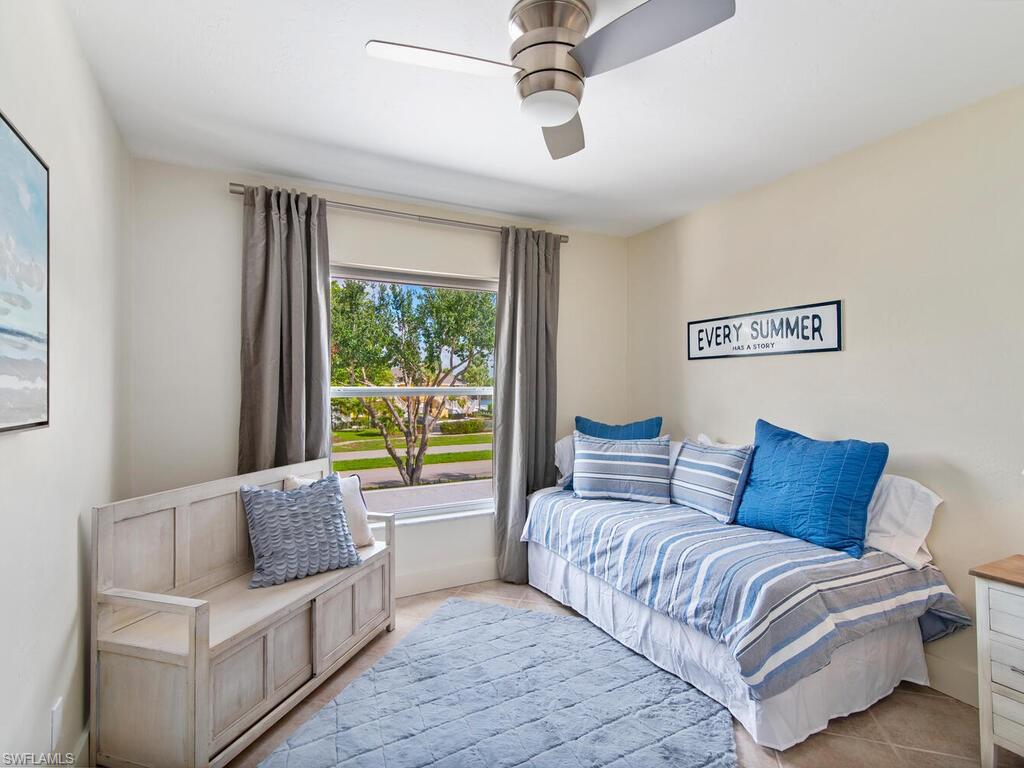 FAIRWAYS - Residential