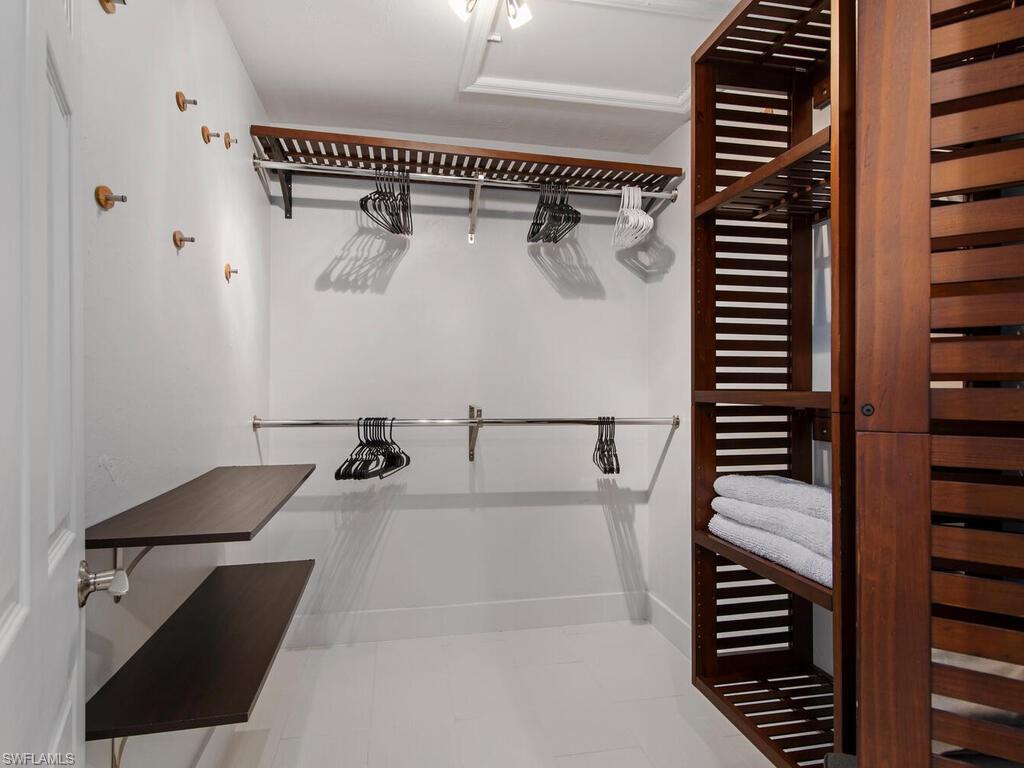 FAIRWAYS - Residential