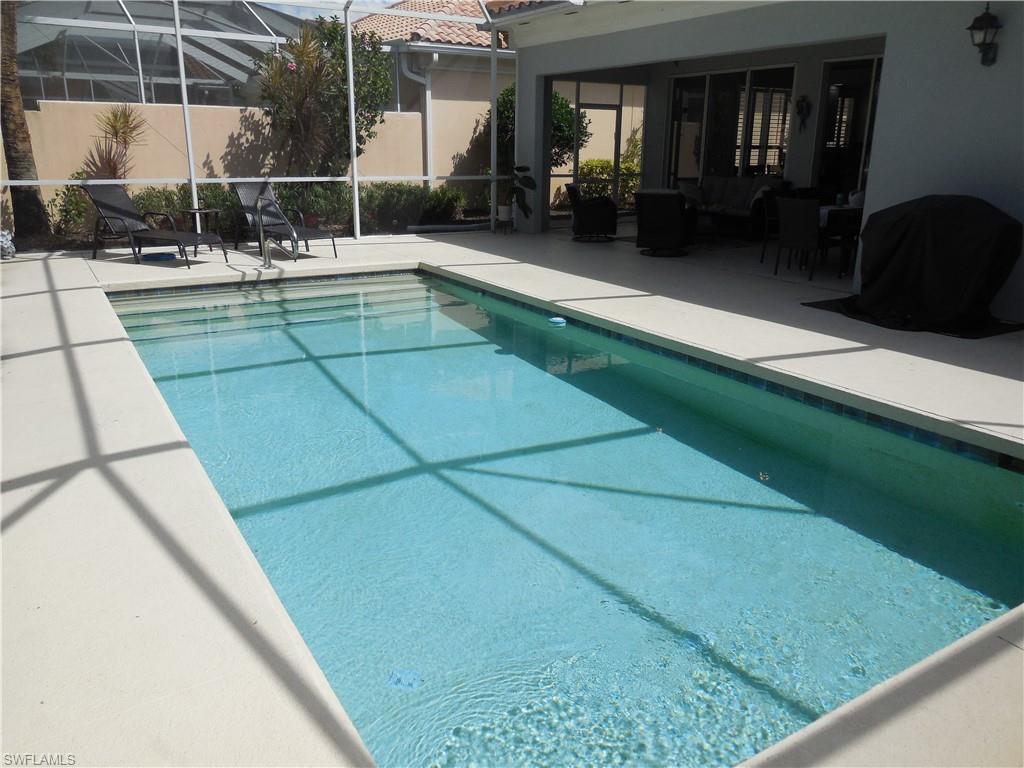 ISLAND WALK - Residential Lease