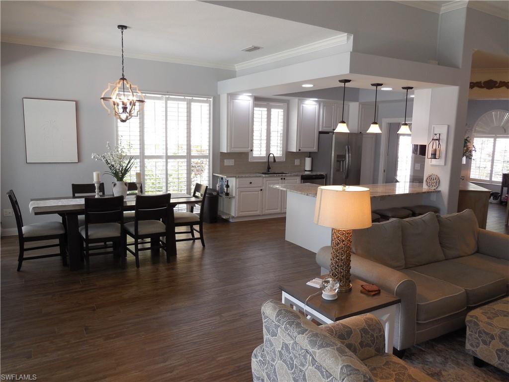 ISLAND WALK - Residential Lease