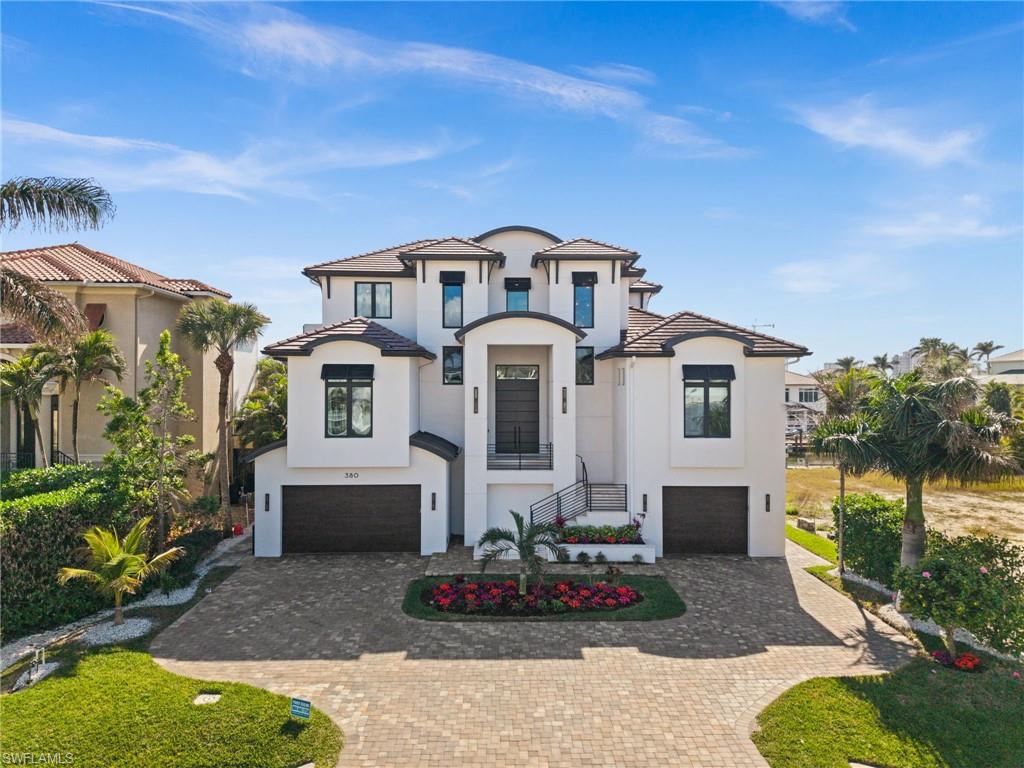 380 Trade Winds AVE