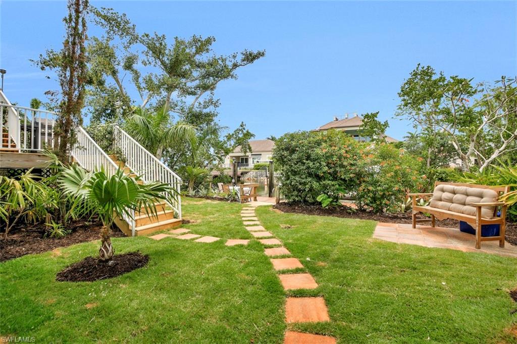 GOLDEN SHORES - Residential