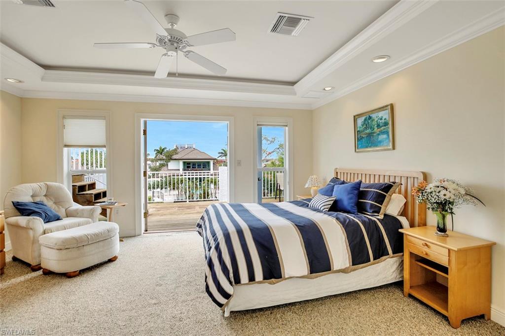 GOLDEN SHORES - Residential