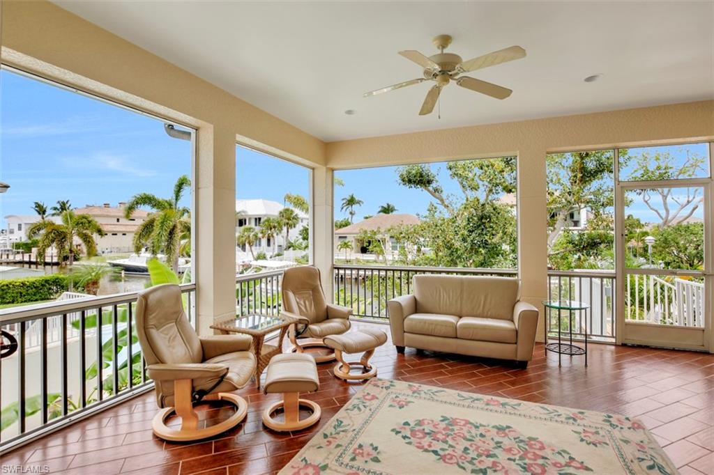 GOLDEN SHORES - Residential