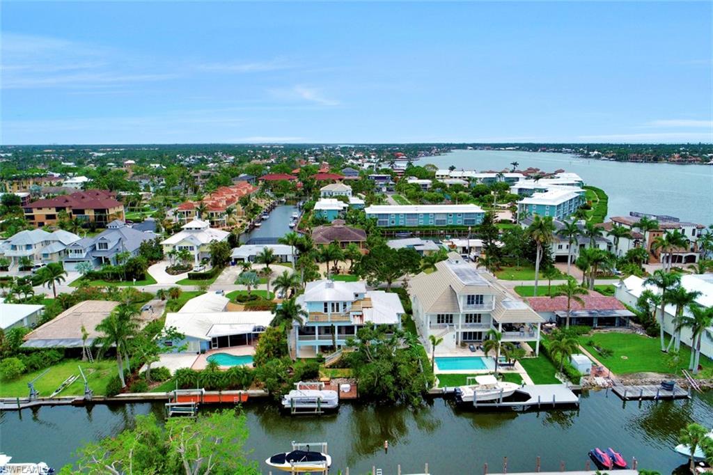 GOLDEN SHORES - Residential