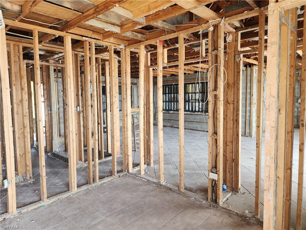 FINEISS UNRECORDED SUBD - Residential