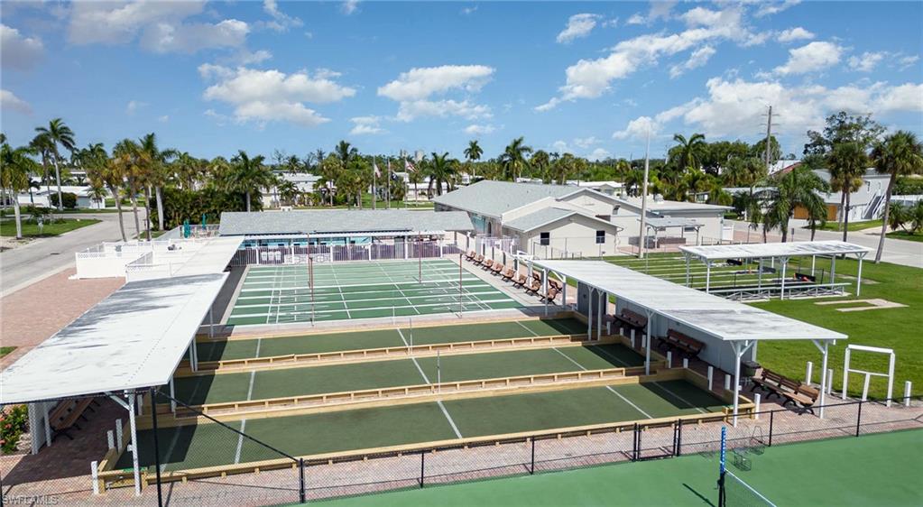 BAYSIDE ESTATES - Residential
