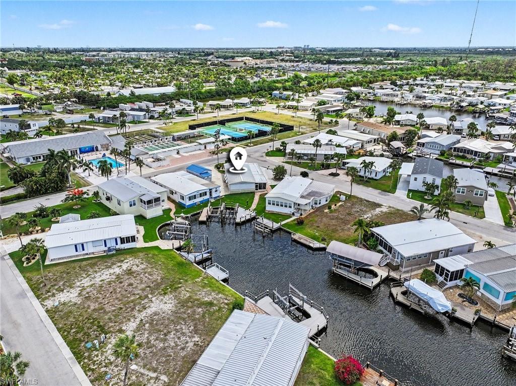 BAYSIDE ESTATES - Residential