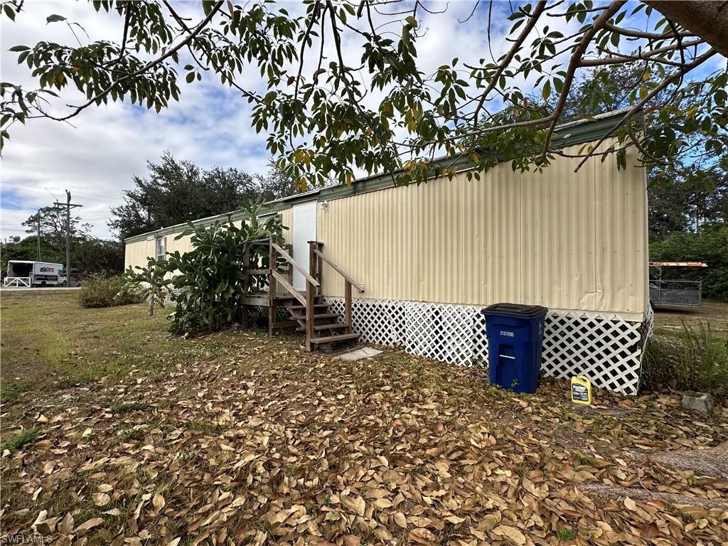 SUNCOAST ESTATES UNREC - Residential Lease