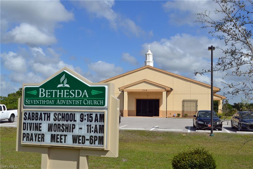 CORKSCREW ISLAND - Land