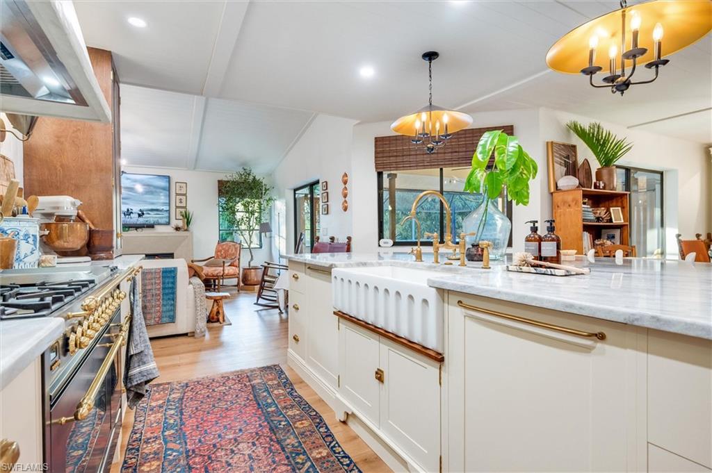 EAGLE RIDGE - Residential