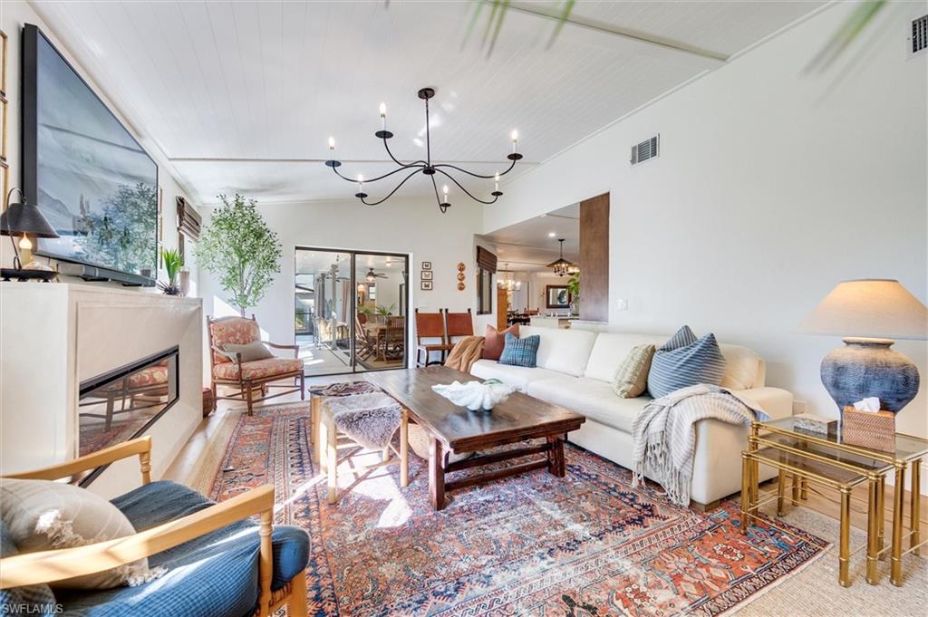 EAGLE RIDGE - Residential