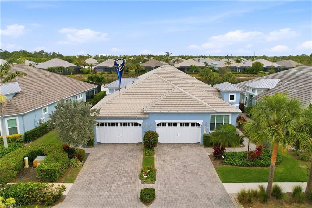 Photo of 7157 Dominica DR, NAPLES, FL 34113 (MLS # 226016597)