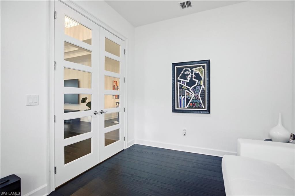 ISLES OF COLLIER PRESERVE - Residential