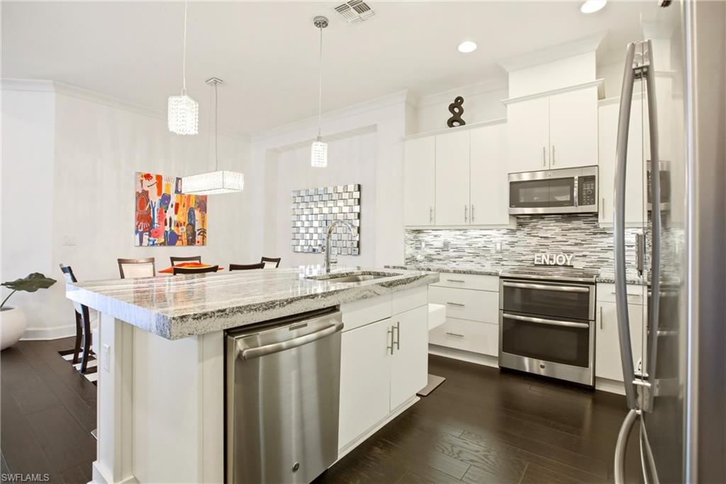 ISLES OF COLLIER PRESERVE - Residential