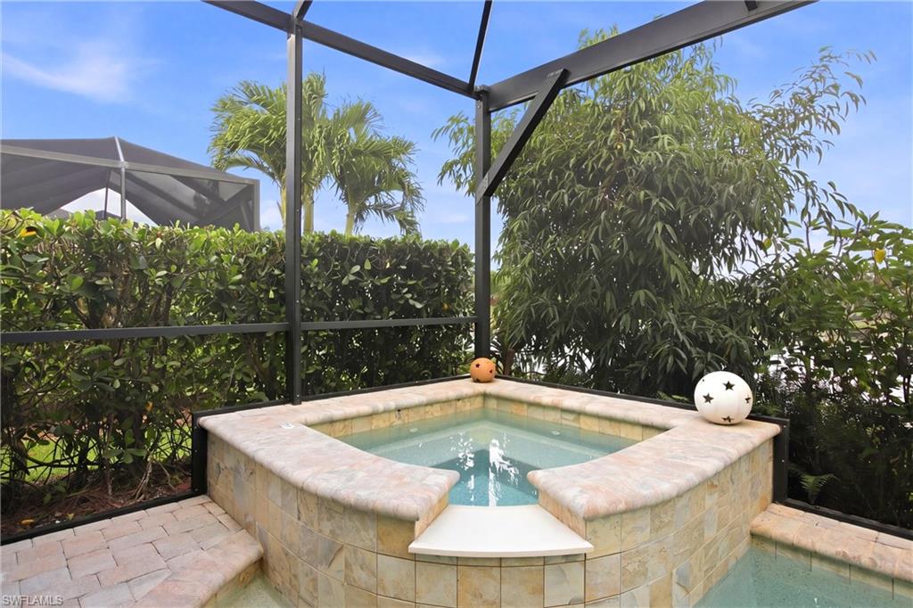 ISLES OF COLLIER PRESERVE - Residential