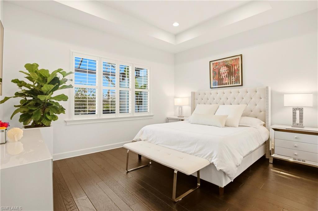 ISLES OF COLLIER PRESERVE - Residential