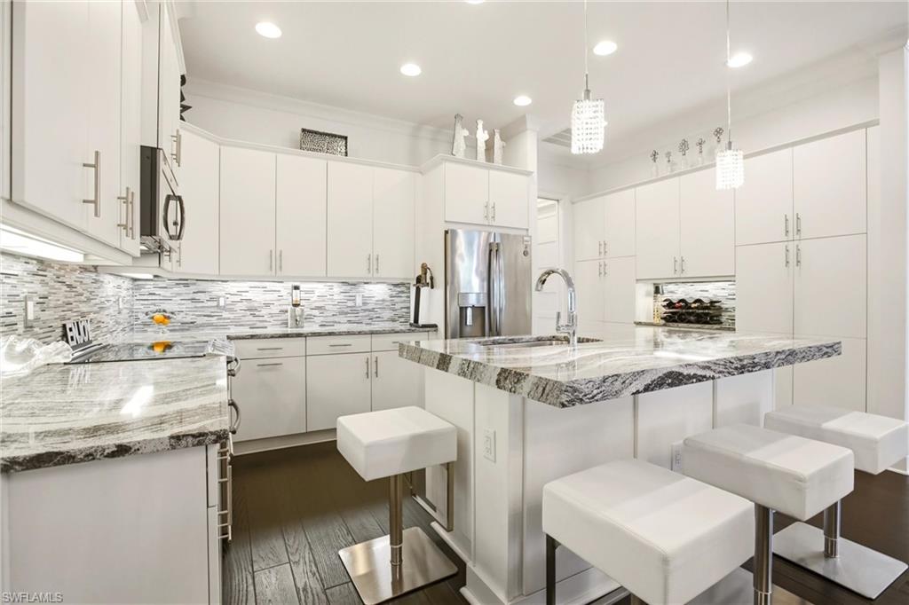 ISLES OF COLLIER PRESERVE - Residential