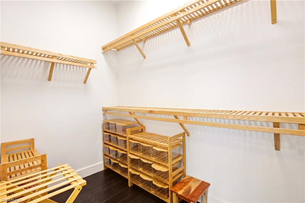 ISLES OF COLLIER PRESERVE - Residential