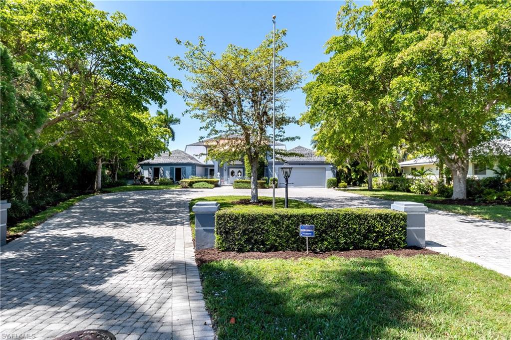 ROYAL HARBOR - Residential