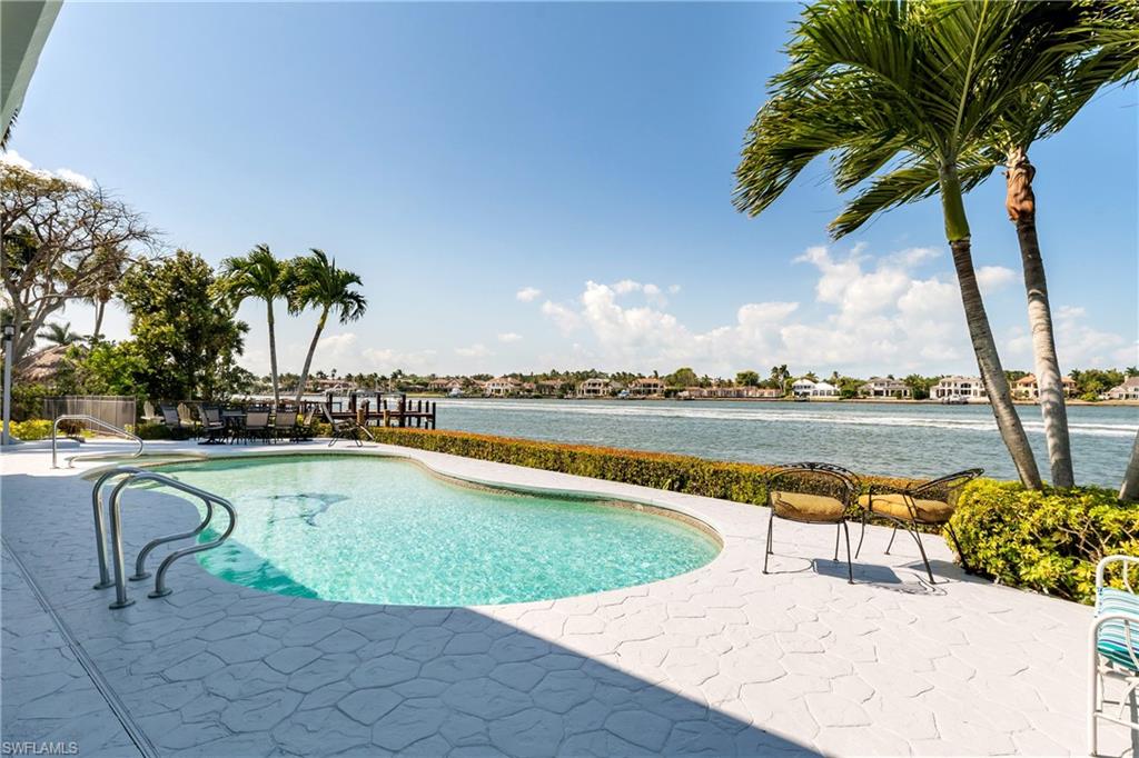 ROYAL HARBOR - Residential