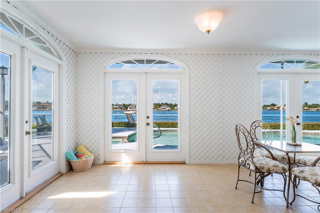 ROYAL HARBOR - Residential