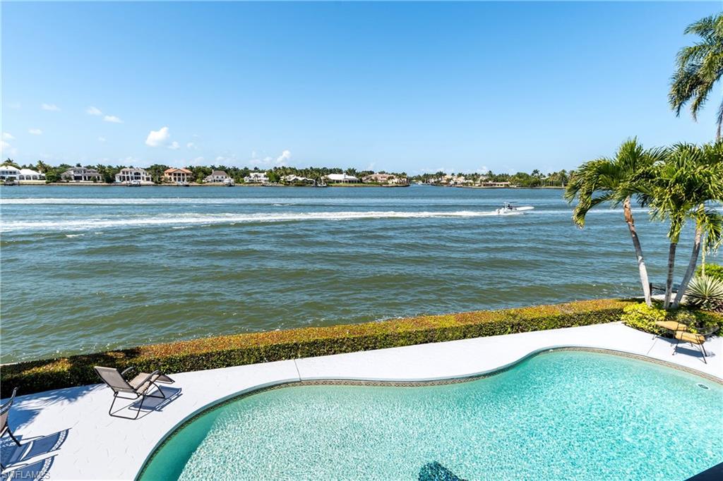 ROYAL HARBOR - Residential