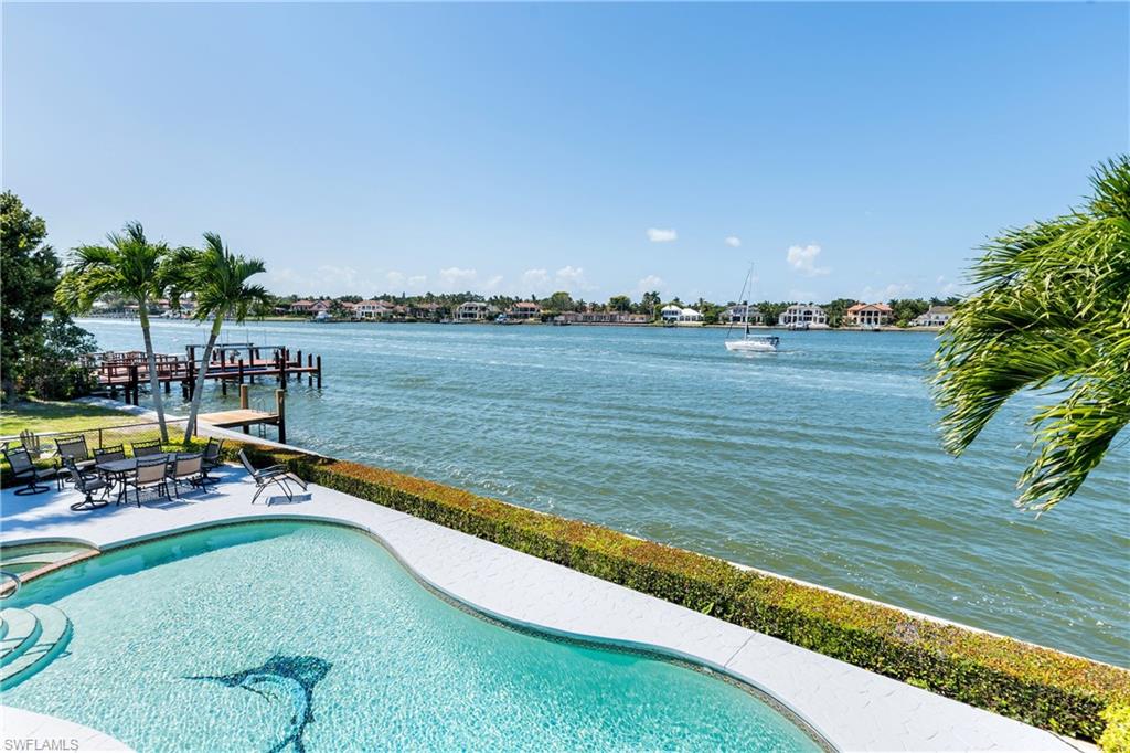 ROYAL HARBOR - Residential