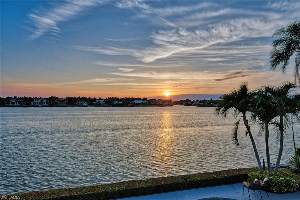 ROYAL HARBOR - Residential