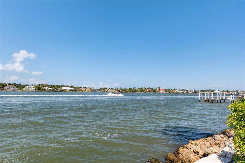 ROYAL HARBOR - Residential