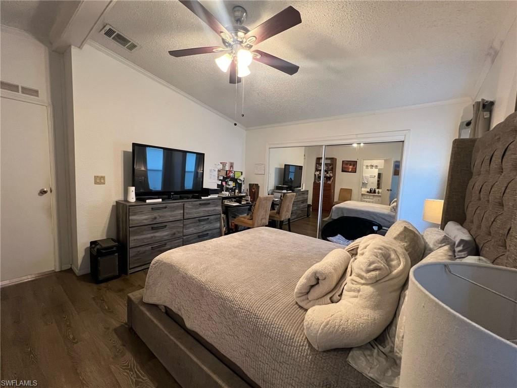 HENDERSON CREEK PARK - Residential