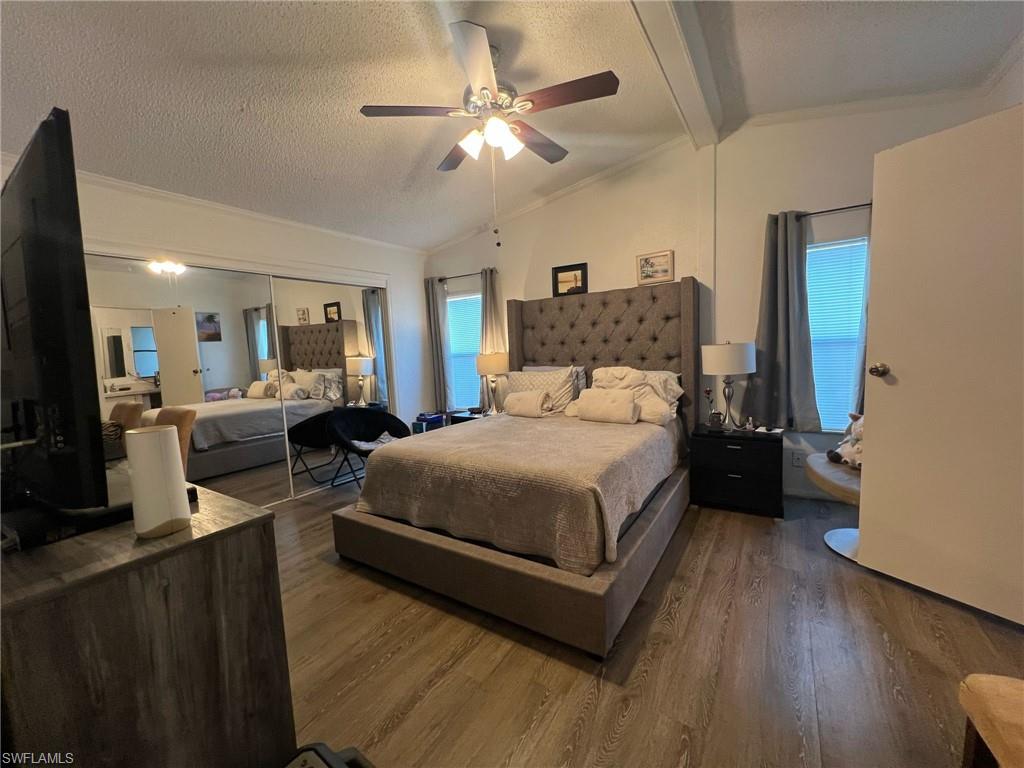 HENDERSON CREEK PARK - Residential