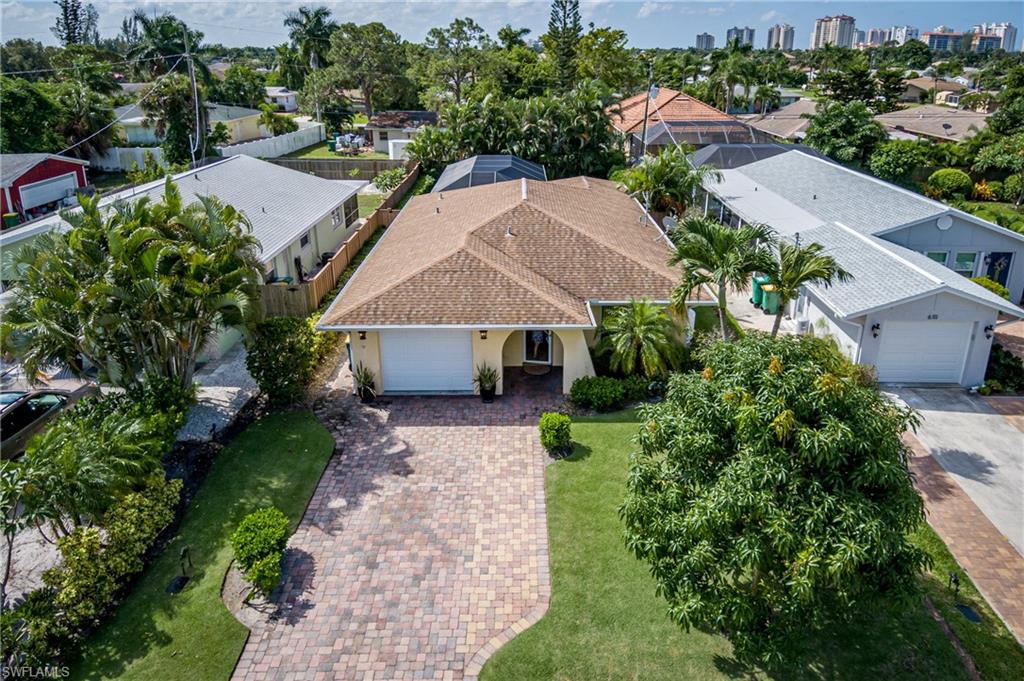 NAPLES PARK - Residential