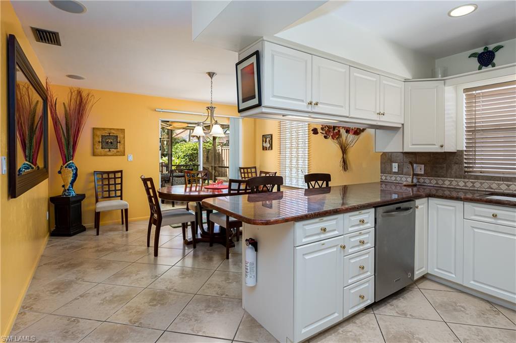 NAPLES PARK - Residential